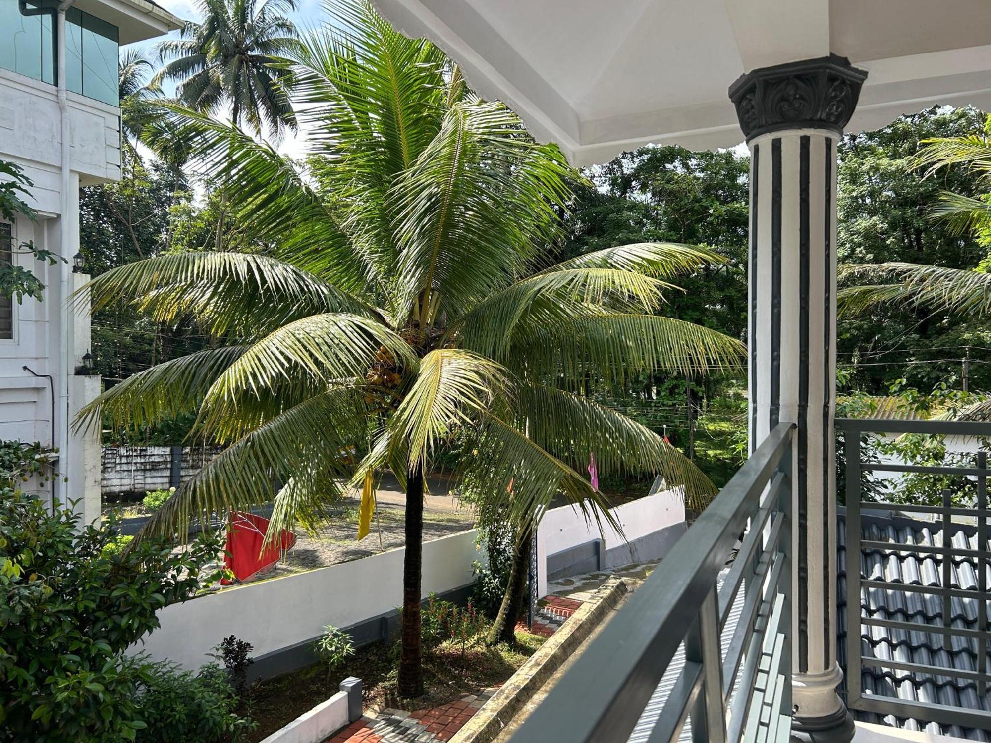 Puzhayoram Homestay Thrissur 外观 照片